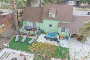 Lucky Charm - Spa, Game Room, Outdoor Theater, Dogs OK! Big Bear Lake